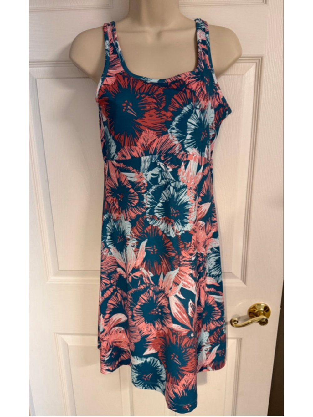 Columbia Women's PFG Freezer III Dress coral/teal floral size small